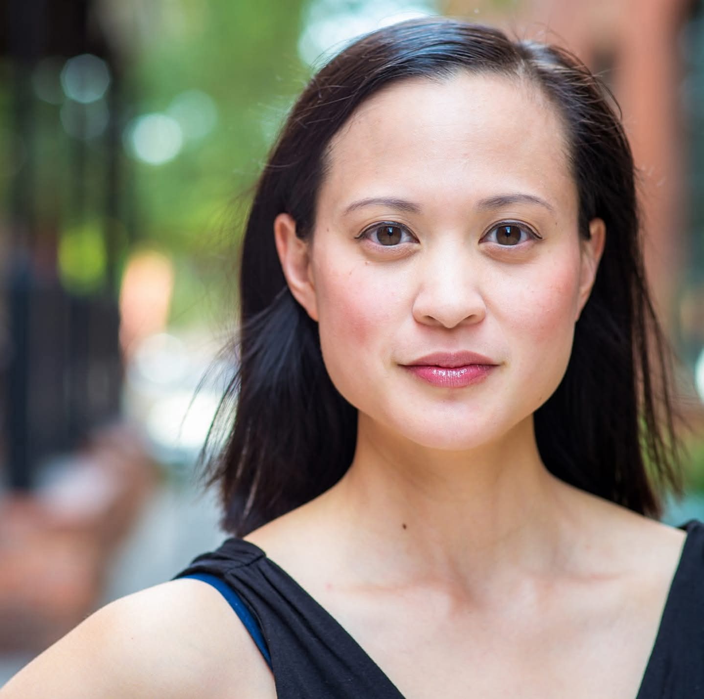 Ms. Laura's Headshot